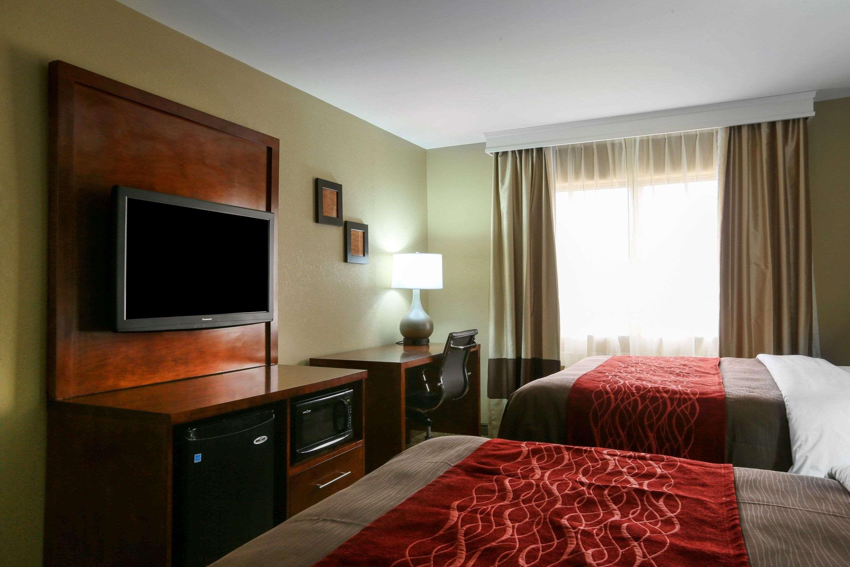 Comfort Inn & Suites Leeds I-20 Exterior foto