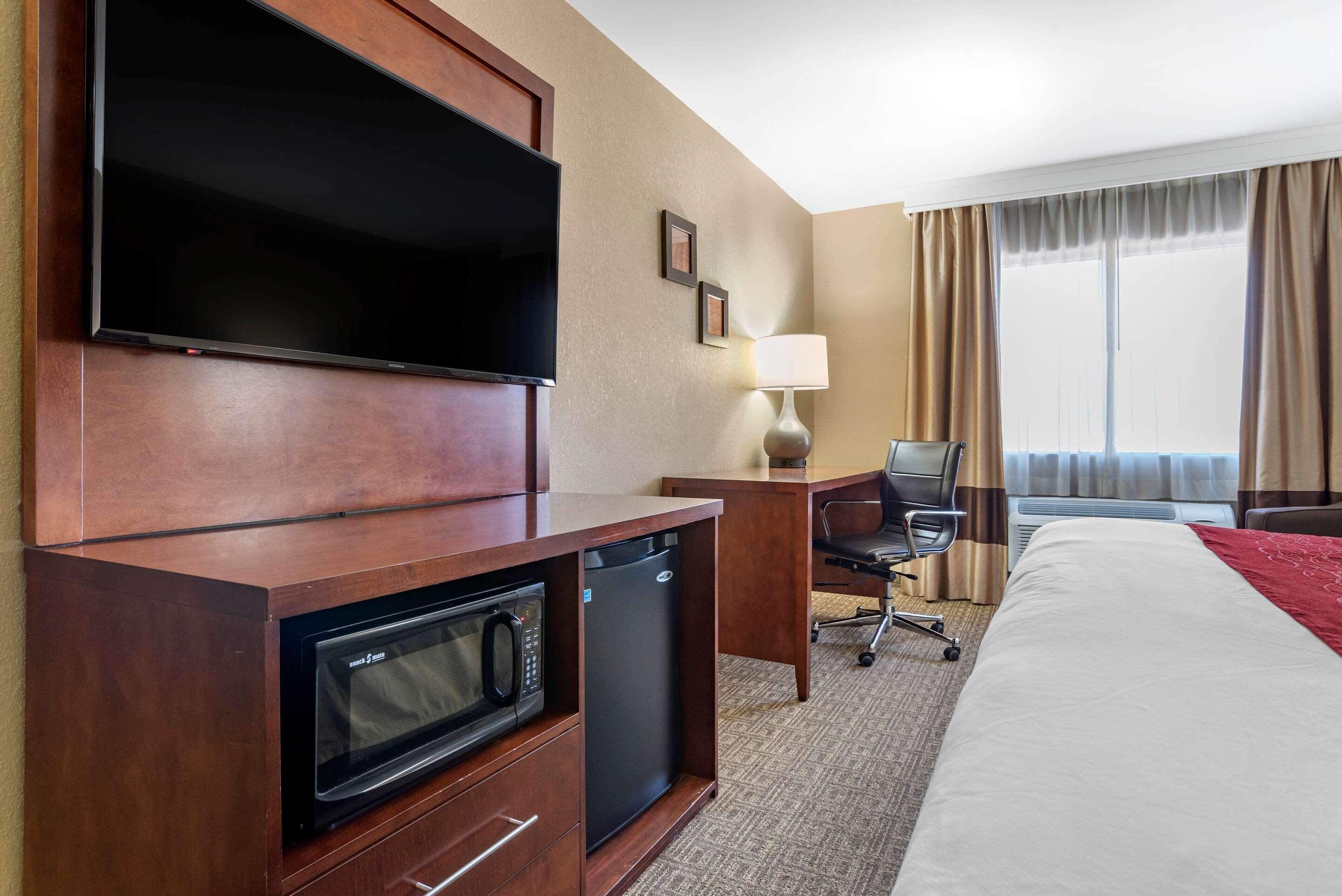 Comfort Inn & Suites Leeds I-20 Exterior foto
