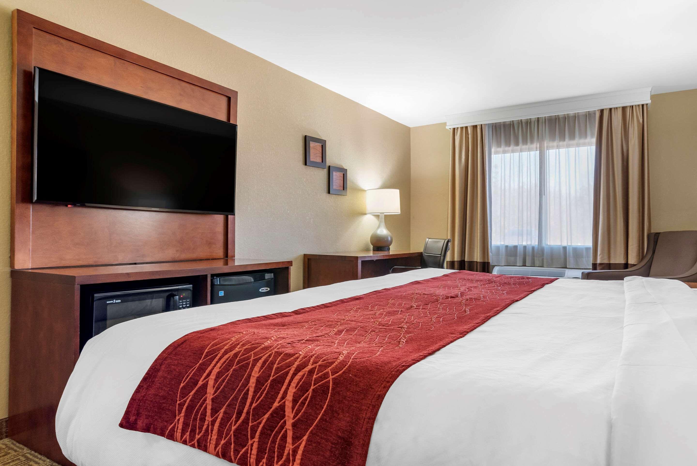 Comfort Inn & Suites Leeds I-20 Exterior foto